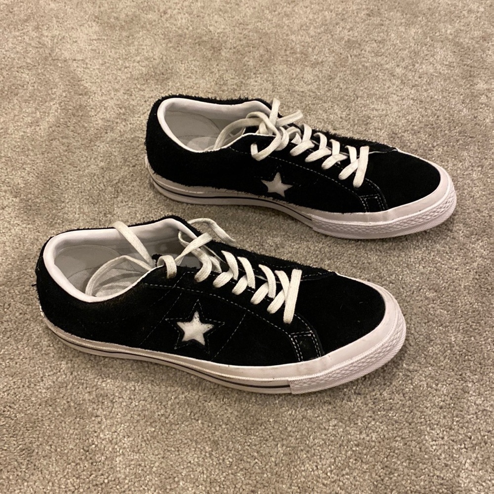 Converse black suede-feeling low top sneakers size 9.5 women